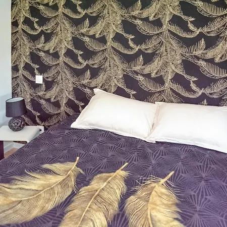 Awesome In With Outdoor Swimming Pool, Wifi And 2 Bedrooms Mugron